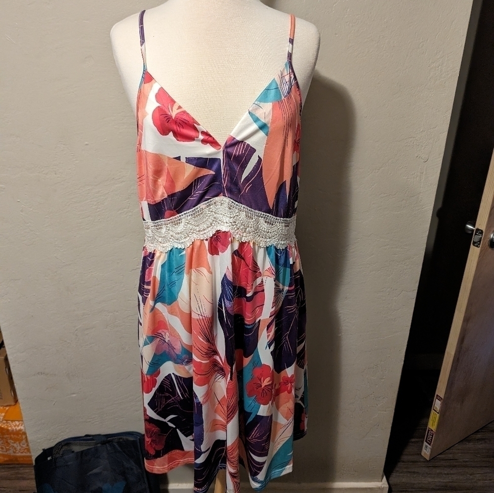 Multi Color Floral Femine Dress womens size XL crotchet under‎ bust